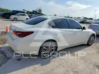 2018 Infinity Q50 фото