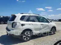2018 Subaru Forester фото