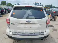2018 Subaru Forester photo