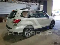 2018 Subaru Forester photo