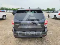 2018 Subaru Forester photo