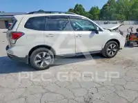2018 Subaru Forester photo