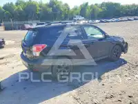 2018 Subaru Forester фото