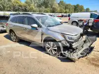 2018 Subaru Outback photo