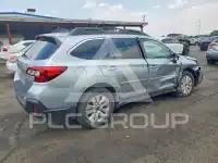 2018 Subaru Outback photo