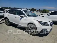2018 Subaru Outback photo