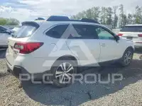 2018 Subaru Outback photo