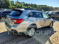 2018 Subaru Outback photo