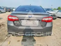 2018 Subaru Legacy photo