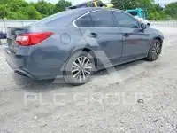 2018 Subaru Legacy photo