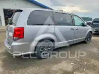 2018 Dodge CARAVAN фото