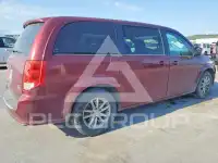 2018 Dodge CARAVAN фото