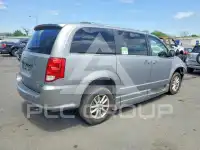 2018 Dodge CARAVAN photo