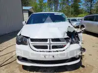 2018 Dodge CARAVAN фото