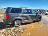 2018 Dodge CARAVAN фото
