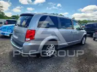 2018 Dodge CARAVAN фото