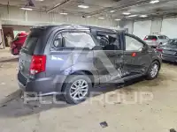 2018 Dodge CARAVAN photo