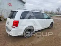 2018 Dodge CARAVAN фото