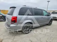 2018 Dodge CARAVAN фото