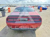 2018 Dodge CHALLENGER фото