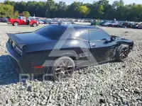 2018 Dodge CHALLENGER фото