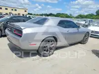 2018 Dodge CHALLENGER фото