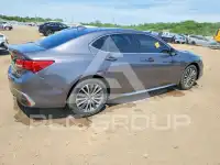 2018 Acura TLX photo