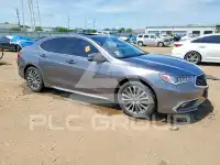 2018 Acura TLX photo