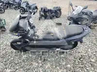 2018 Honda PCX фото