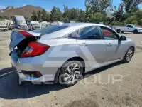 2018 Honda CIVIC photo