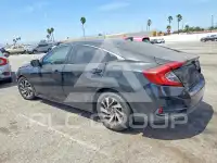2018 Honda CIVIC фото