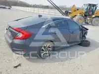 2018 Honda CIVIC photo