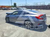2018 Honda CIVIC photo