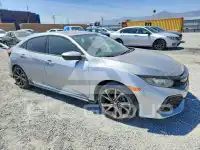 2018 Honda CIVIC photo