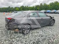 2018 Honda CIVIC фото