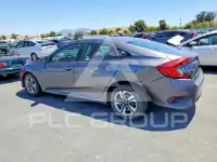 2018 Honda CIVIC фото