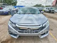 2018 Honda CIVIC фото