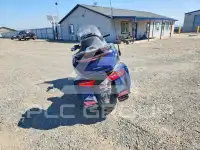 2018 Honda GL фото