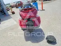 2018 Honda GL фото