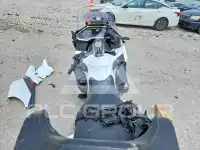 2018 Honda GL photo