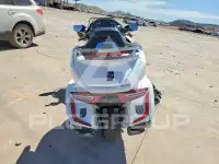 2018 Honda GL photo