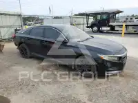 2018 Honda Accord photo