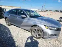 2018 Honda Accord photo