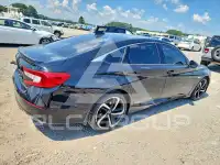 2018 Honda Accord photo