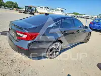 2018 Honda Accord photo