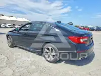 2018 Honda Accord photo