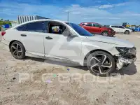 2018 Honda Accord photo