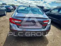 2018 Honda Accord photo