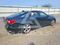 2018 Honda Accord photo
