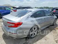 2018 Honda Accord photo